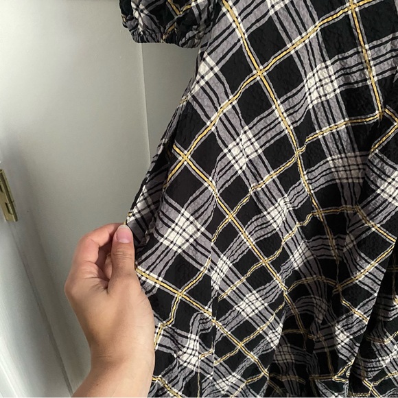ghospell black plaid puff sleeve flare skirt dress - Picture 4 of 5
